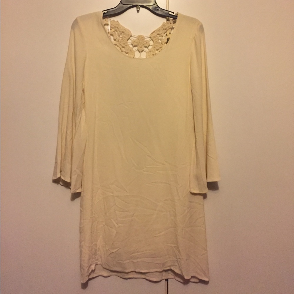 Sage 3/4 length shift dress with Lace