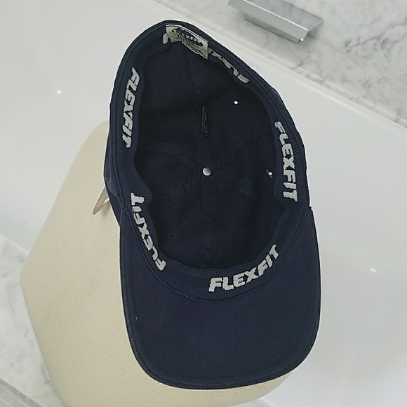 Flex Fit Navy Blue Baseball Hat - Picture 2 of 4