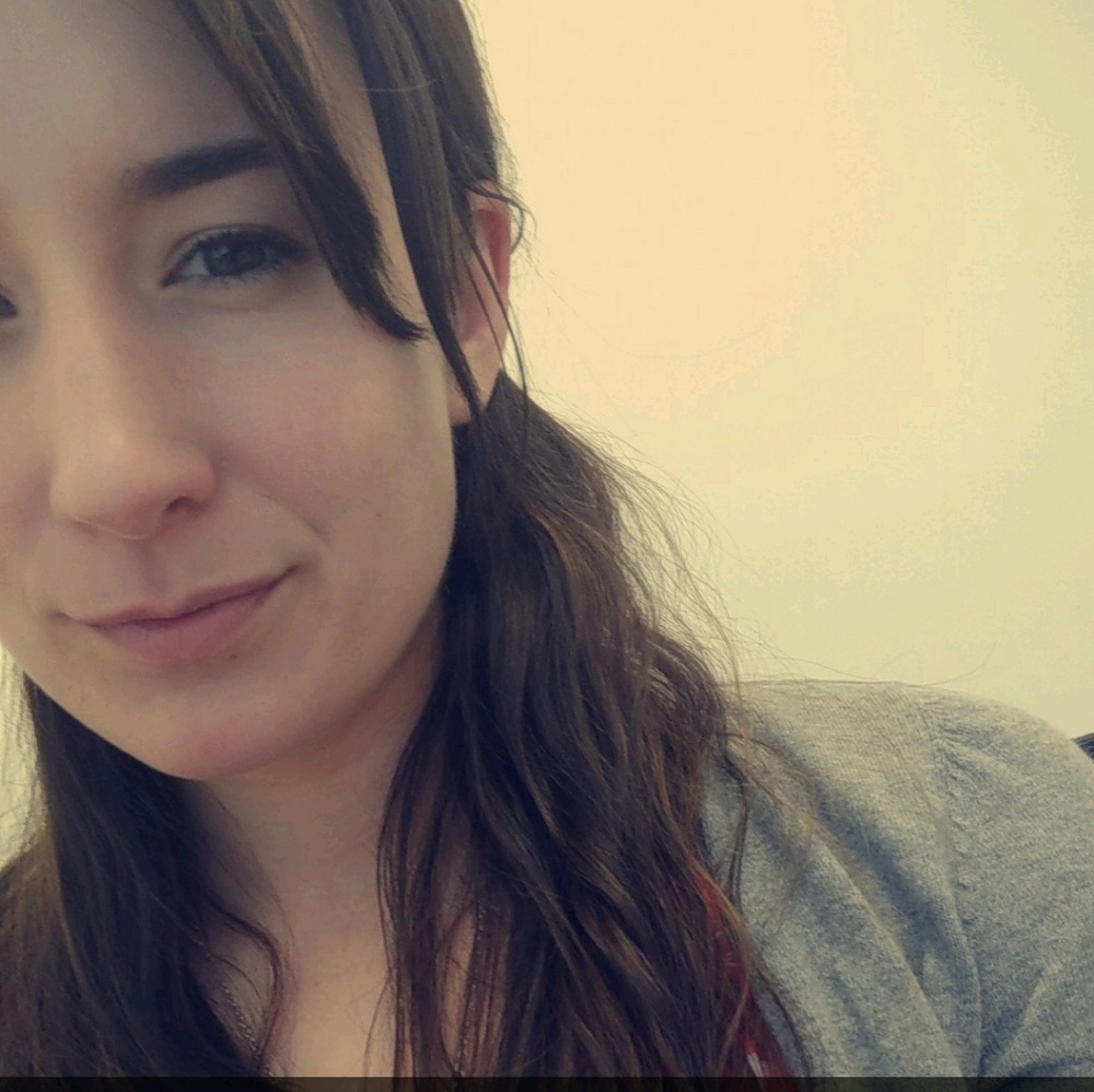 Meet your Posher, Suzanne