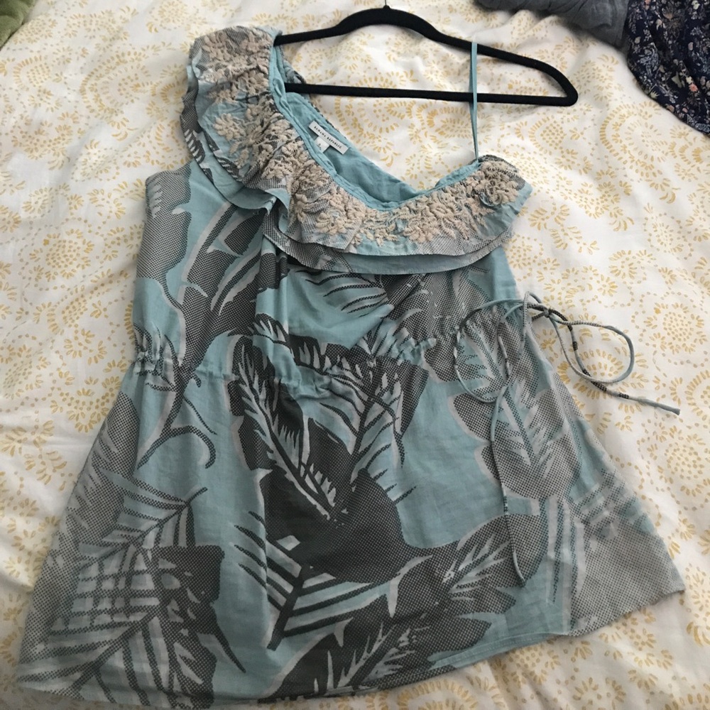 Off shoulder blouse