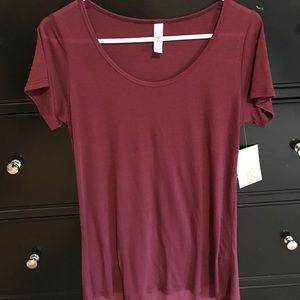 Lularoe XS Classic Tee