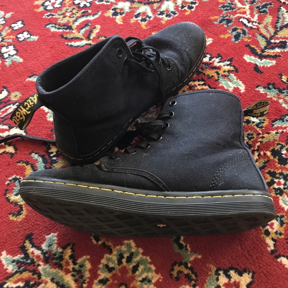 Women'S Dr. Martens Shoreditch Canvas 7 Eye Boot
