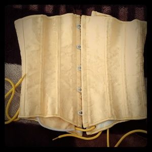 Belle underbust corset