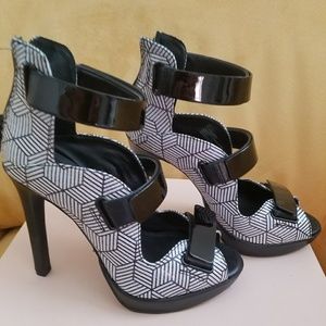 BCBG sexy open toe sandals (Excluded from Bundle)