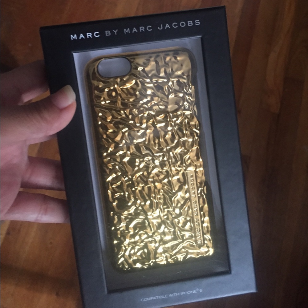 Marc Jacobs cell phone case