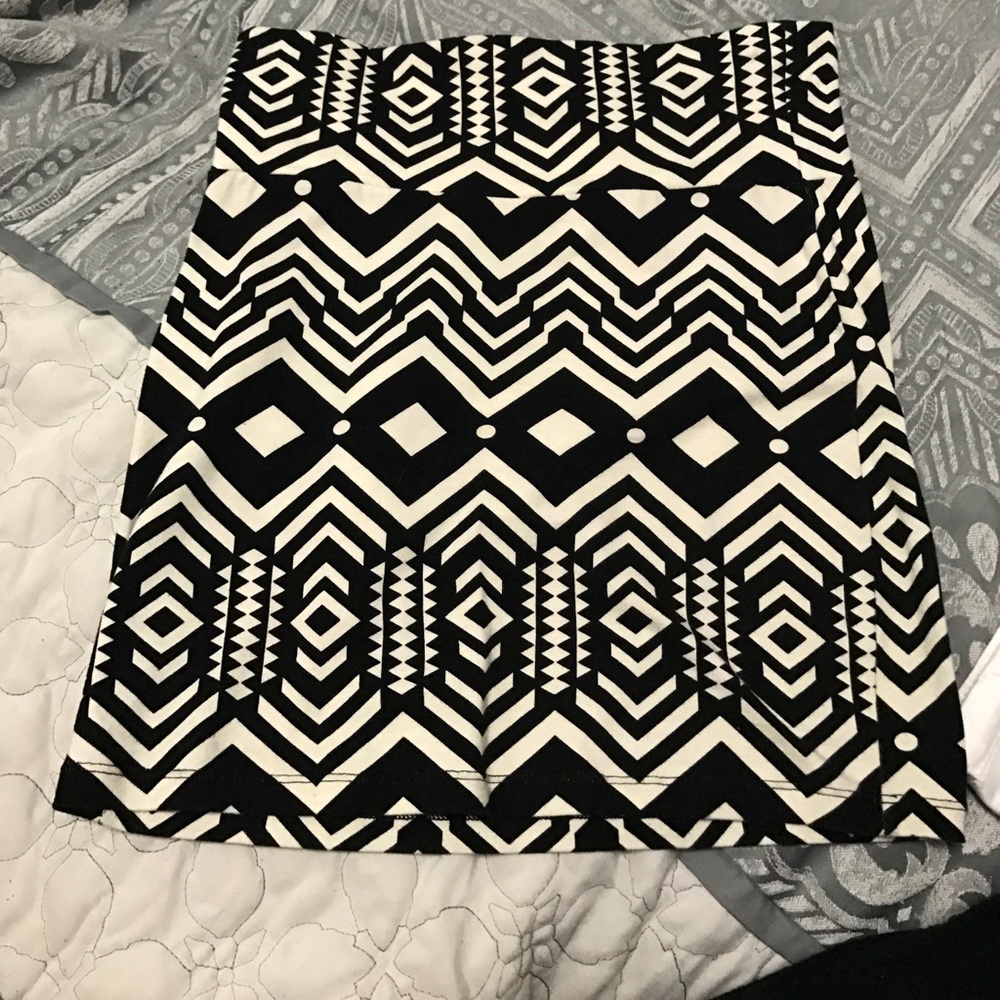 Charlotte russe skirt
