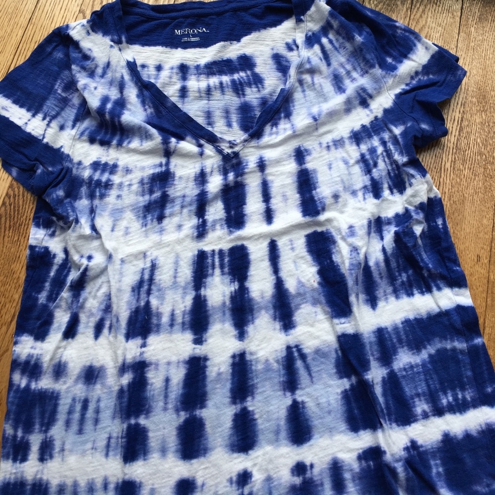 Tie dye tee