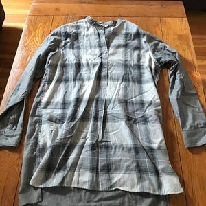 Great shirt to wear with leggings