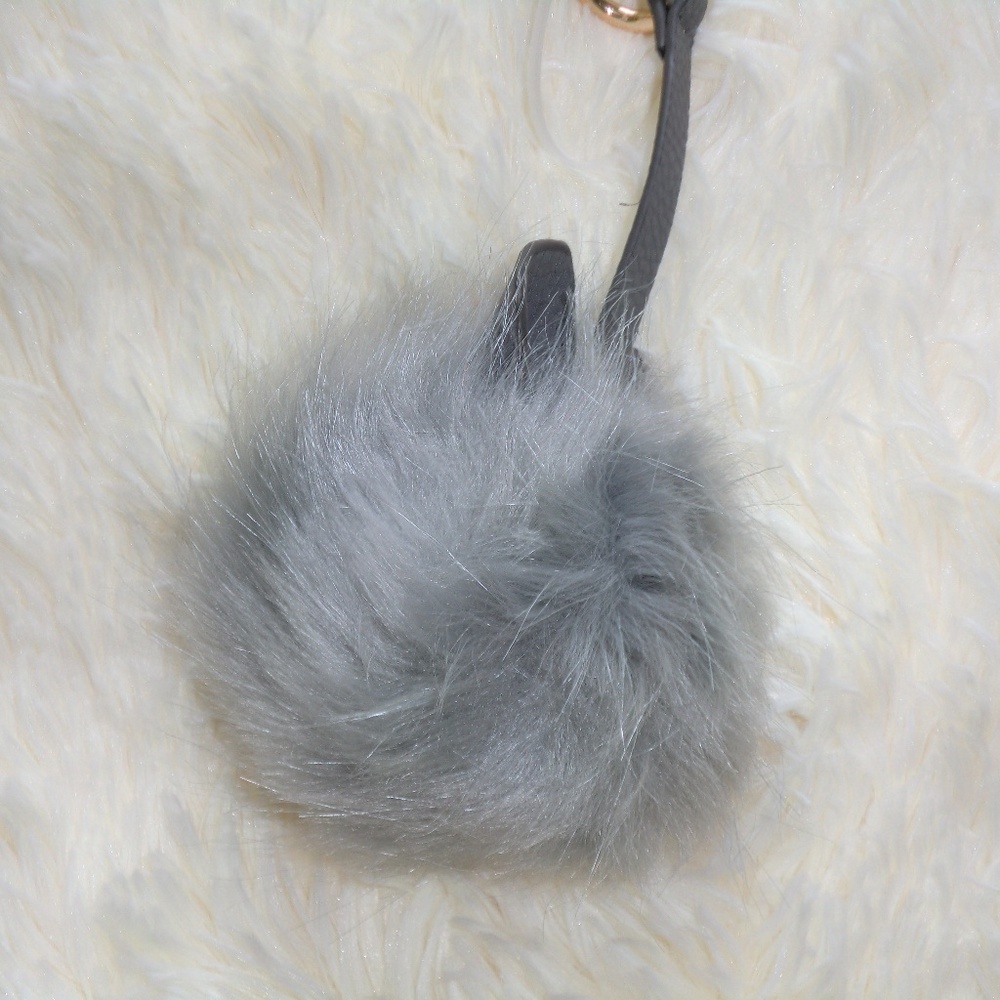 NEW Gray Cat Pom Pom Purse Accessory - Picture 5 of 5