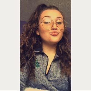 Meet your Posher, Liberty