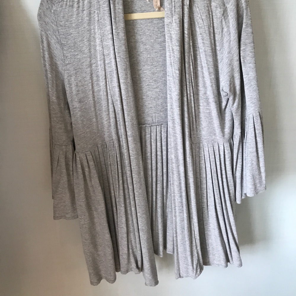 Bailey 44 gray sweater