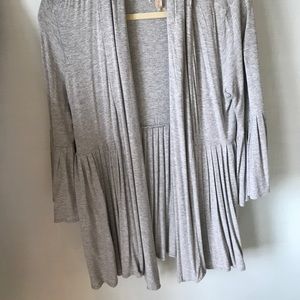 Bailey 44 gray sweater