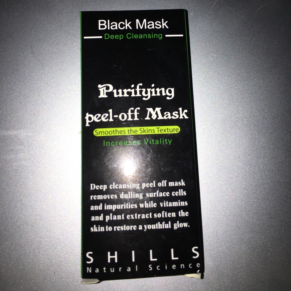 Black mask deep cleansing
