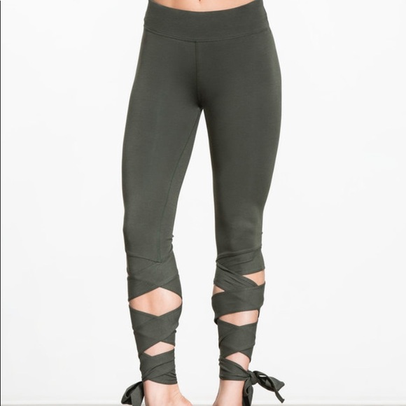 NWT Free People Movement Yoga Pants - Picture 5 of 7