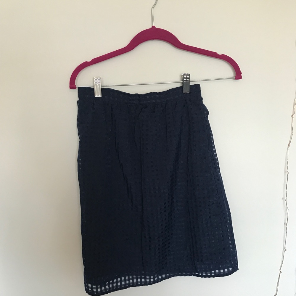 navy skirt