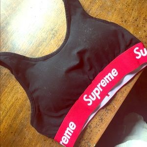 supreme sports  bra
