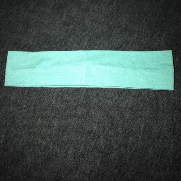 Justice Headband - Picture 2 of 2