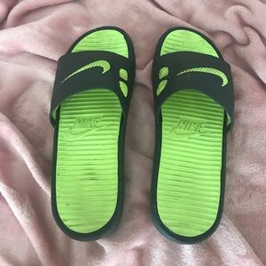 Nike slides
