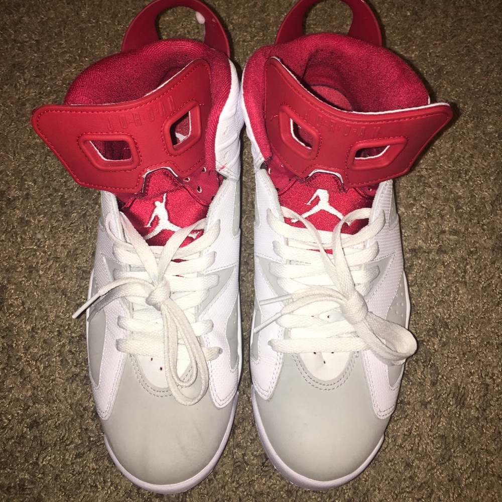Jordan 6 Retro