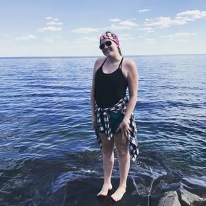 Meet your Posher, Delaney