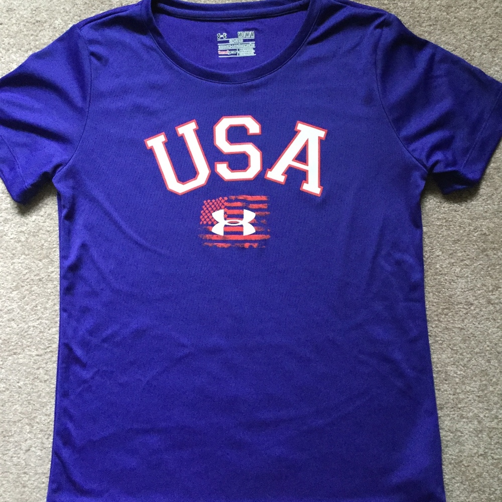 Under Armour Semi-Fitted Medium Shirt!