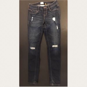 Sneak Peek ripped jeans