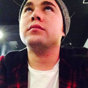 Meet your Posher, Christian