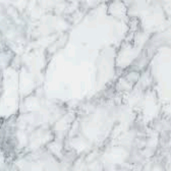 Meet your Posher, Audrey - Picture 1 of 1