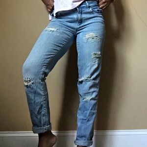 DISTRESSED/RIPPED BOYFRIEND JEANS!! WORN ONCE