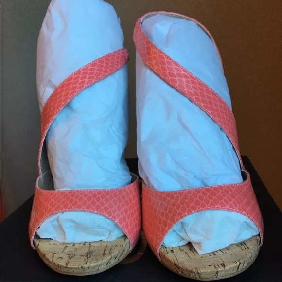 Bebe Arisnna Slingback Pimps - Picture 3 of 6