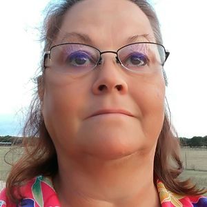 Meet your Posher, Linda jo