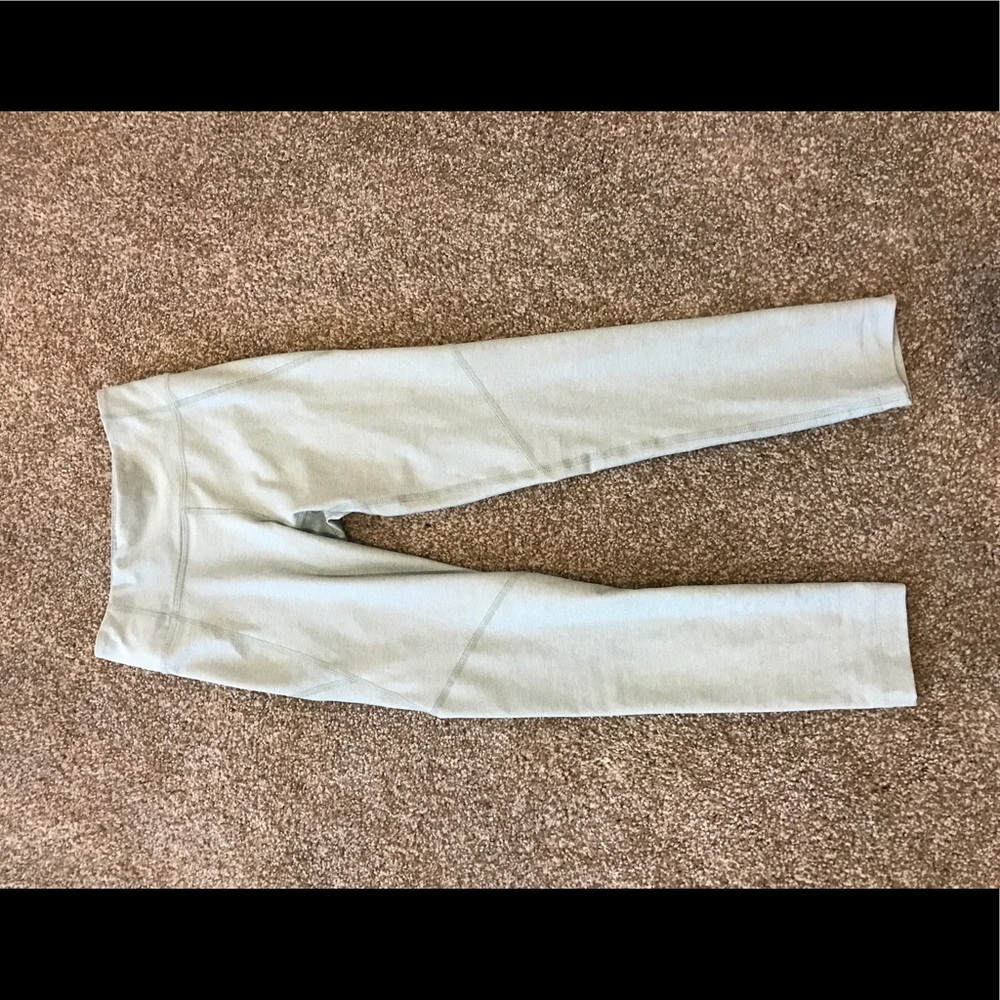 Outdoor Voices 3/4 Leggings
