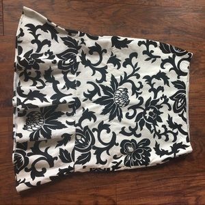 Black House White Market Skirt