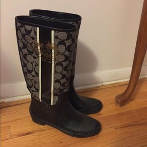 Coach rain boots size 8