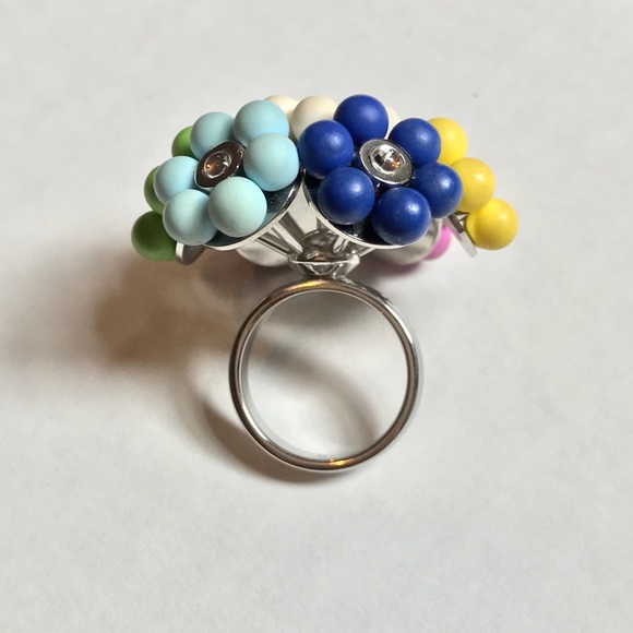Swatch Flower Ring - Picture 3 of 4