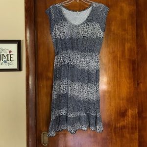 Old Navy floral navy and white dress