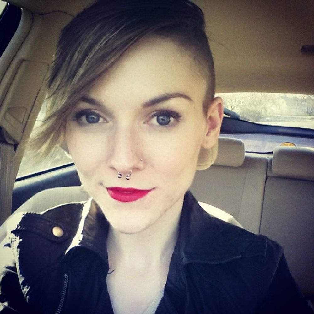 Meet your Posher, Becky