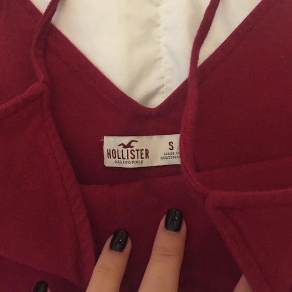 Hollister Red Crop Top - Picture 2 of 2
