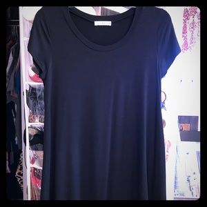 Coco and Main tunic tee euc size M