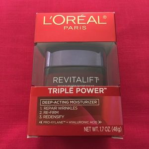 BNIB L'Oreal Revitalift Triple Power Moisturizer