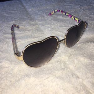 floral heart framed sunglasses