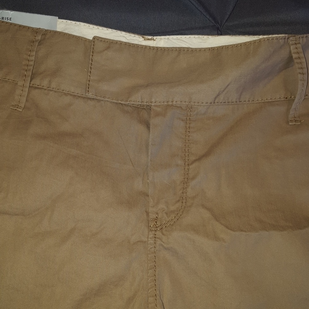 Tan Bermuda Shorts - Picture 3 of 4