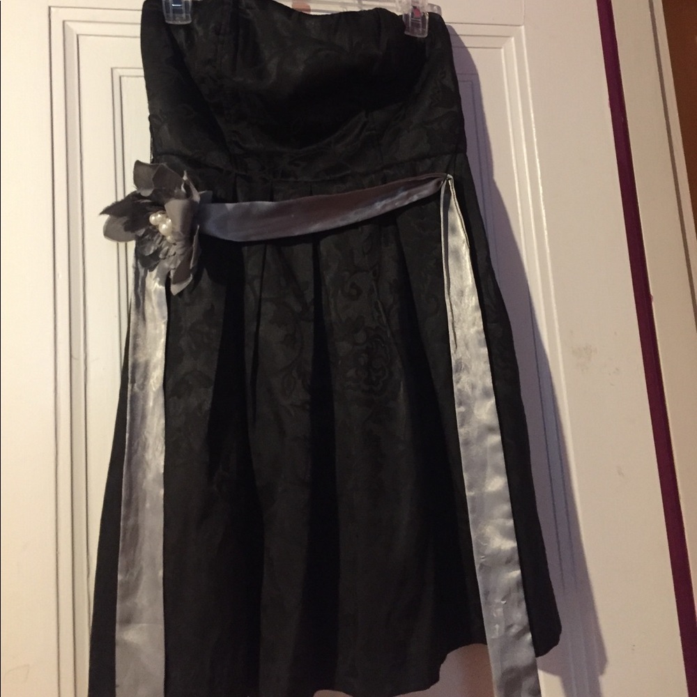 Strapless Homecoming dress