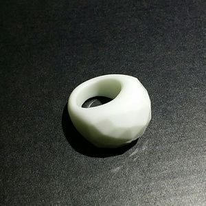 White Agate ring