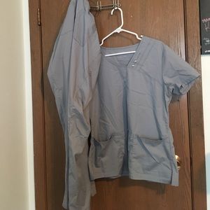 Cherokee luxe scrubs