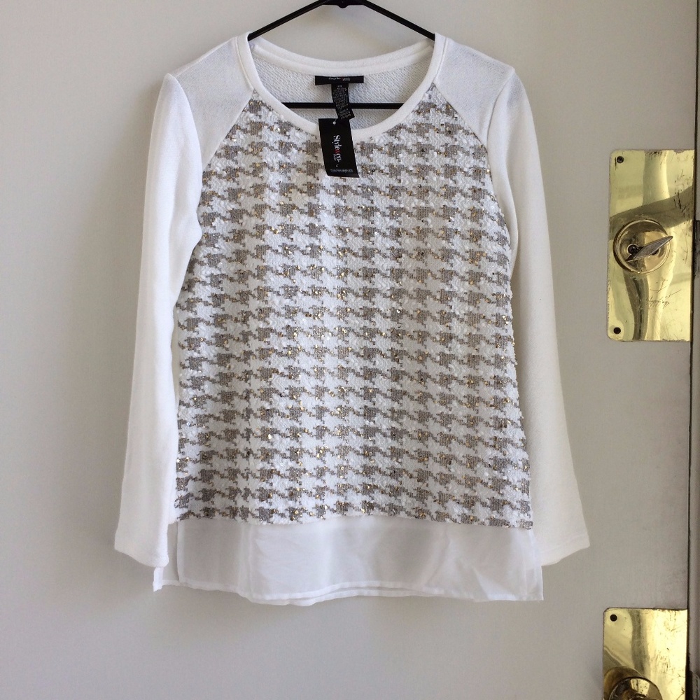 !!$5 Sale!! Style & Co, Gold Flecked Sweater (NWT)