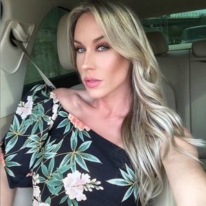 Meet your Posher, Stephanie