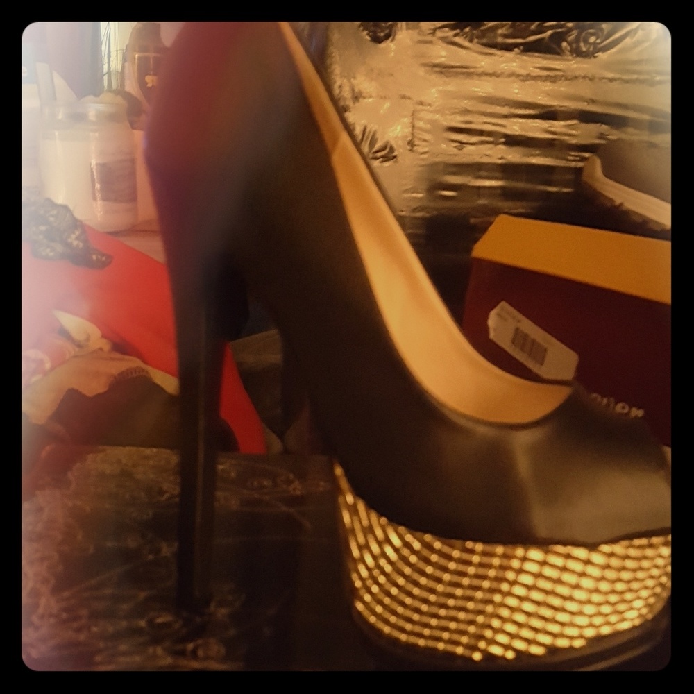 Black heels