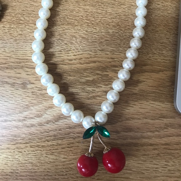 necklace - Picture 1 of 1