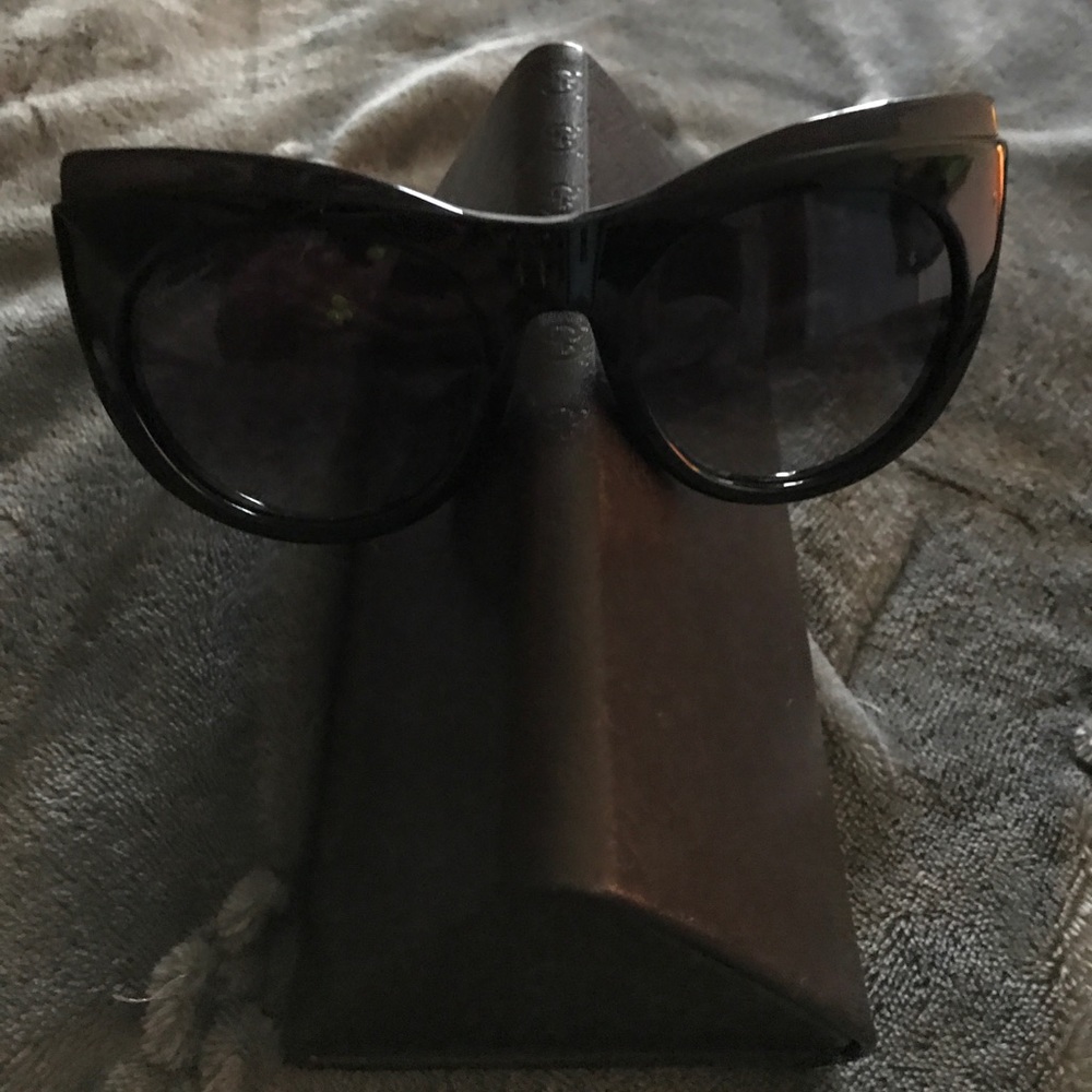 Gucci sunglasses - Picture 4 of 4